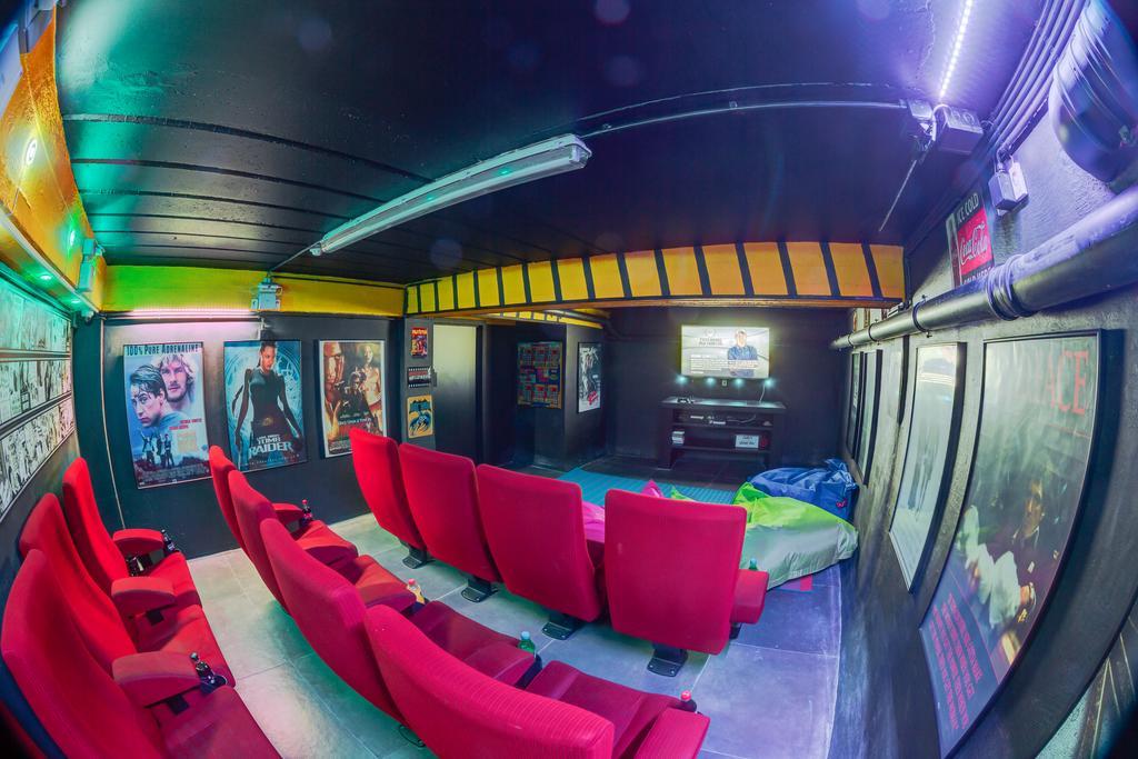 Cube Hostel Leuven Eksteriør bilde
